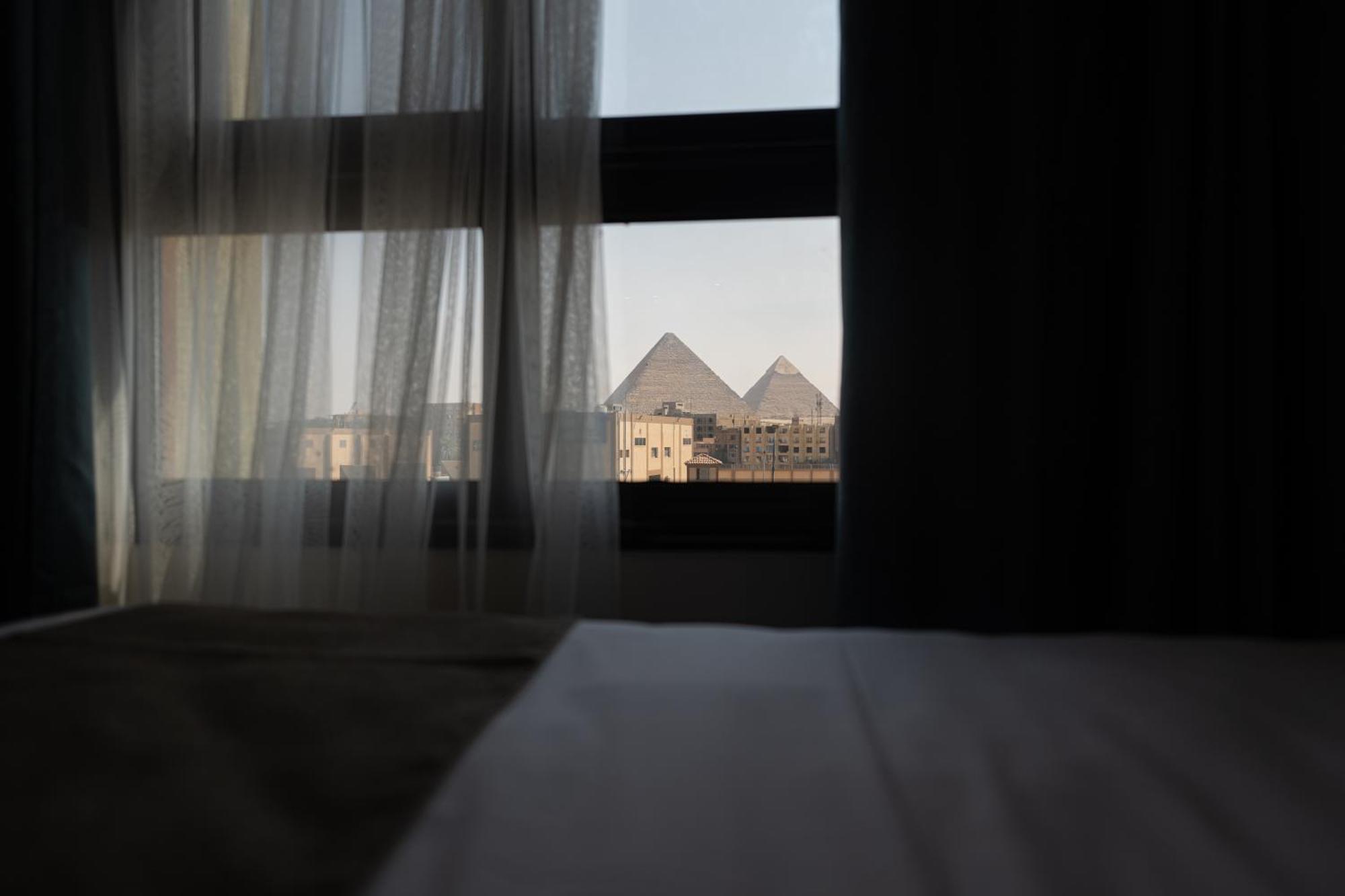 Pyramid Front Hotel Al Kawm al Akhdar Esterno foto